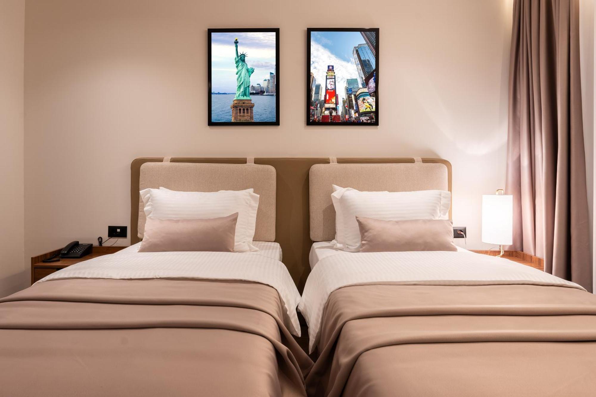 Ruby Hotel Prishtina Pristina Eksteriør bilde