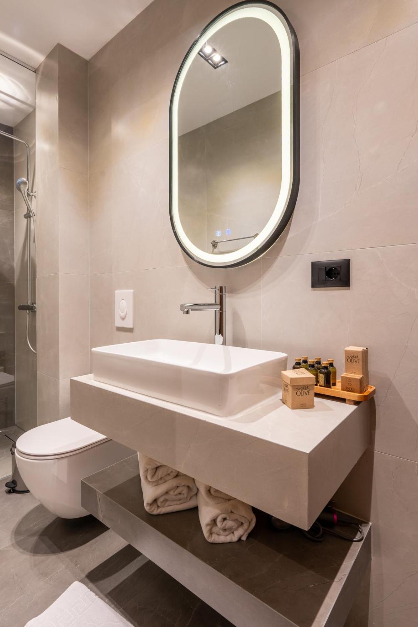 Ruby Hotel Prishtina Pristina Eksteriør bilde