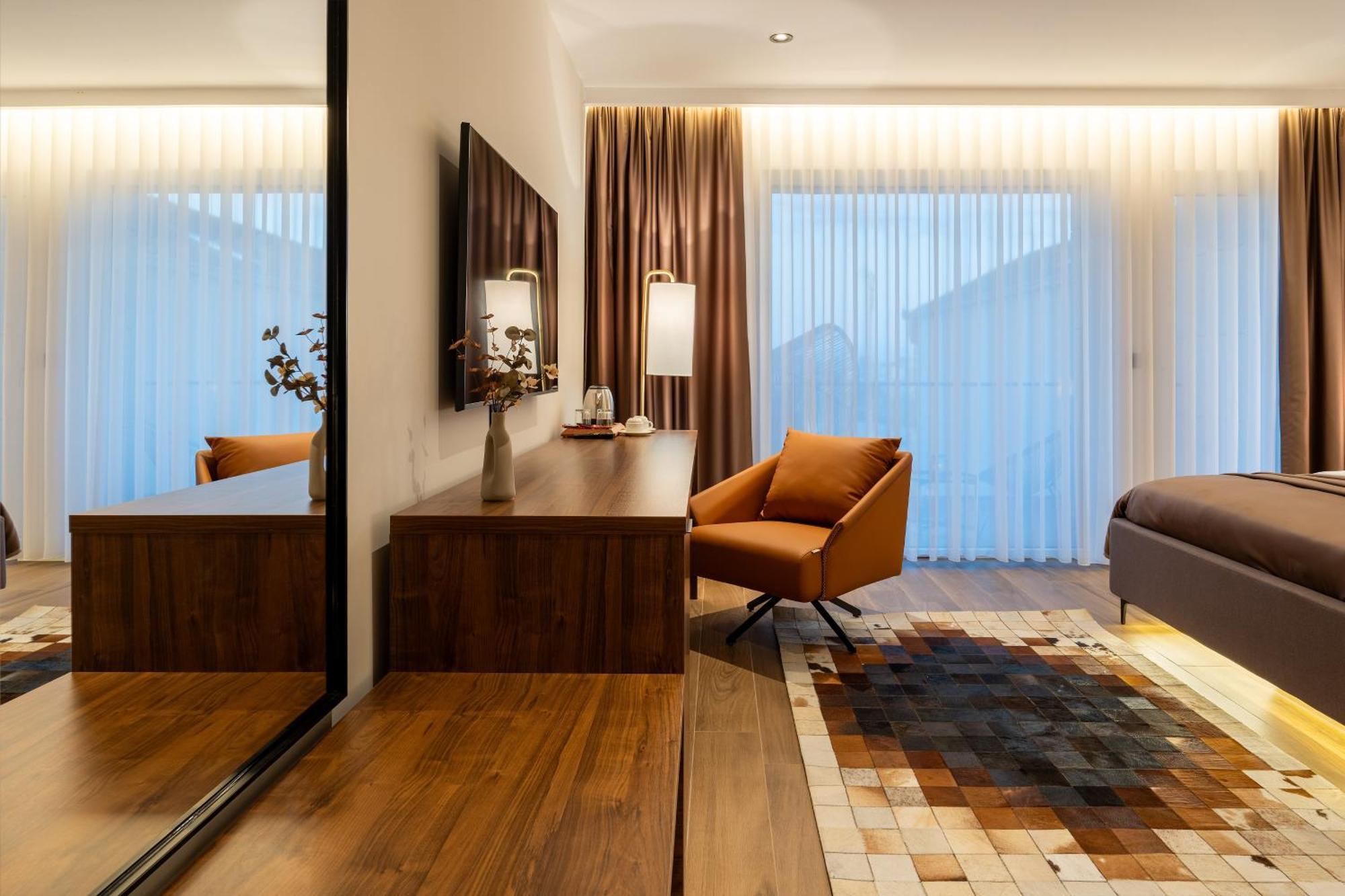 Ruby Hotel Prishtina Pristina Eksteriør bilde