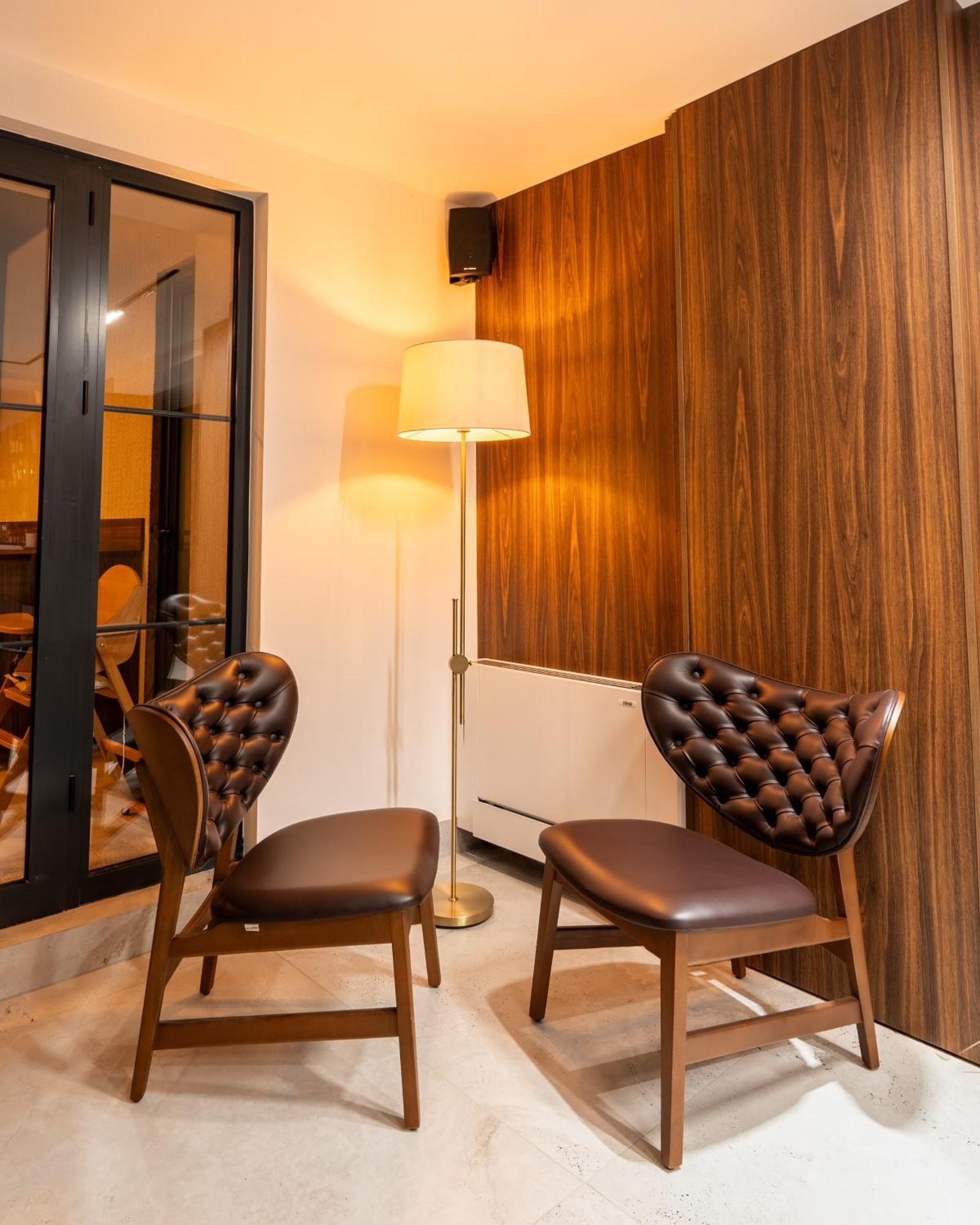 Ruby Hotel Prishtina Pristina Eksteriør bilde